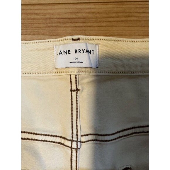 NWT Lane Bryant Signature Fit‎ Boyfriend Bermuda Shorts 24 Mid Rise - Picture 3 of 6